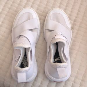 Like new slip on vans